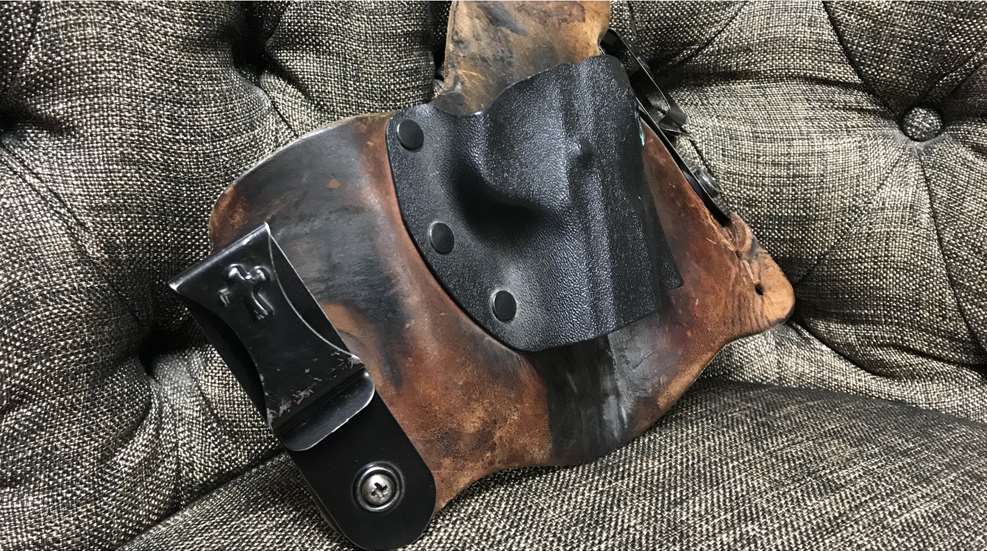 Crossbreed Dirty Holster