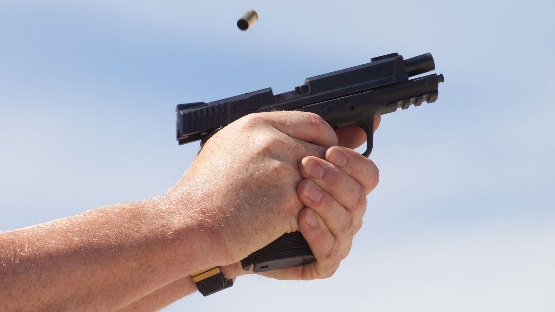 Deering Warning Shot Istock 801206994