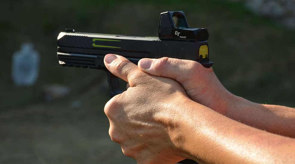 Yackley Handgun Fixes Thumbs On Top Of Each Other On The Frame