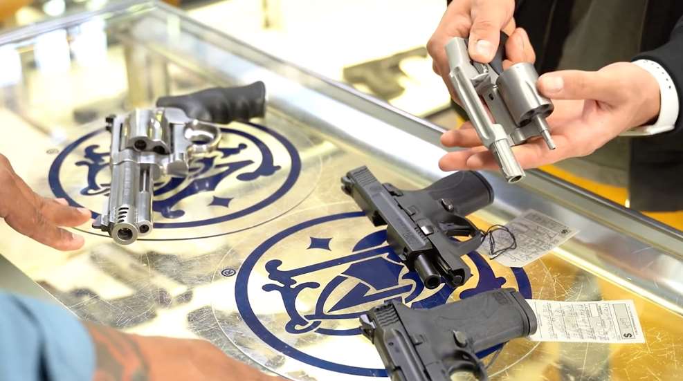 Sw Gunsmarts Buying Handgun