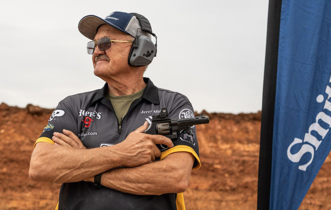 38灯 JERRY'S 別注モデル　 NEZUMI Vintage ブラック NRA Women | Smith & Wesson Introduces Limited-Release Jerry