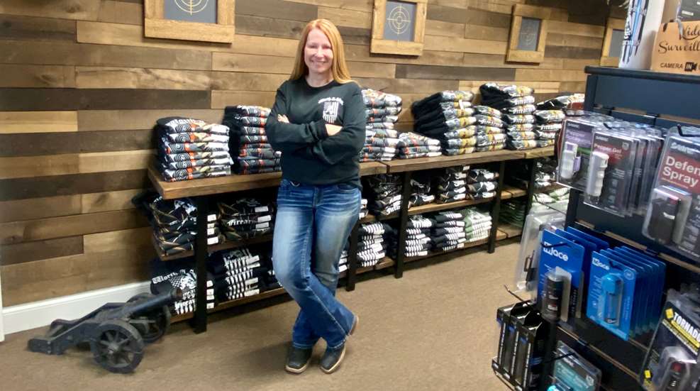 Donna Store Lede