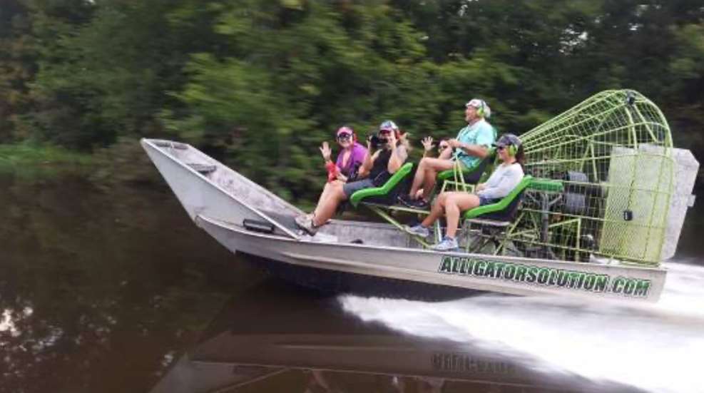 Gator Hunt Swamp Boat