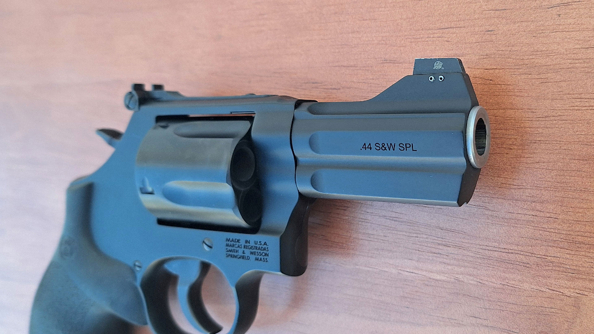NRA Women | Something Special: Lipsey's Exclusive Smith & Wesson