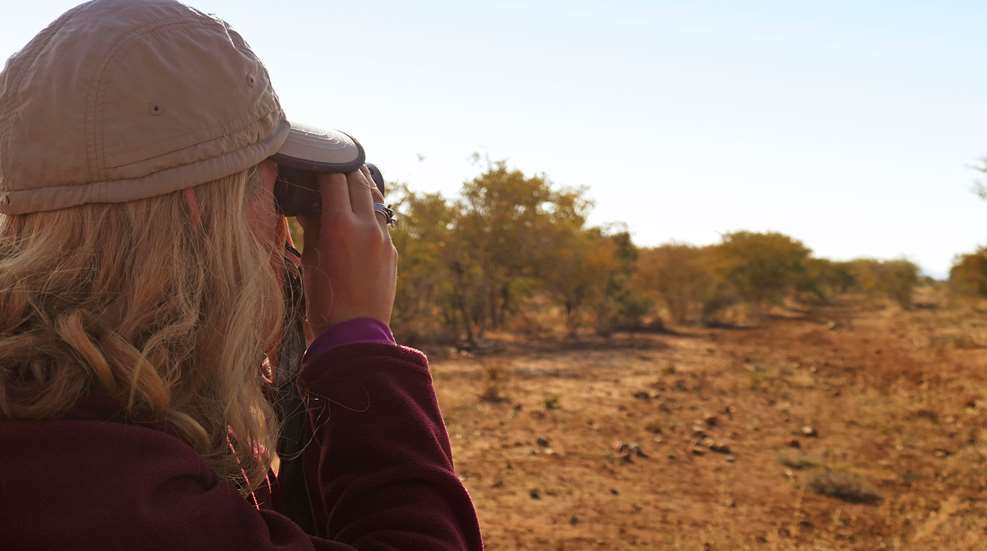 Deering Missing Game Woman Spotting Bino Africa