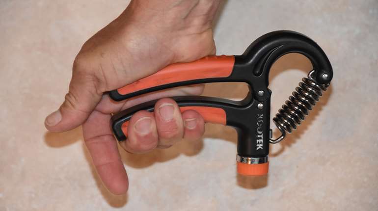 Yackley Strength Strengthen Grip Without Using Fingertips