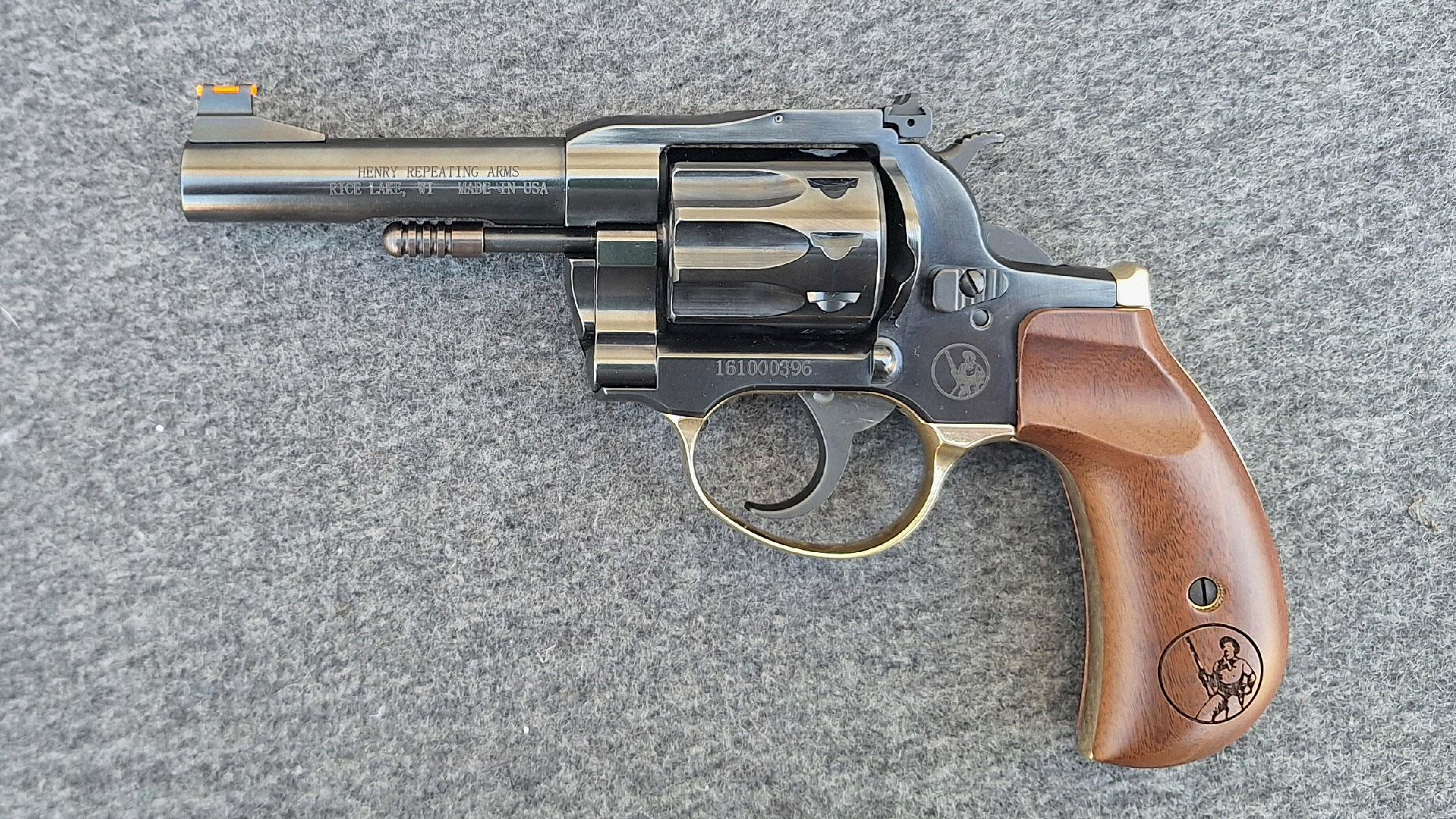 NRA Women | Review: Henry's H16 Golden Boy .22 LR Deadeye Revolver
