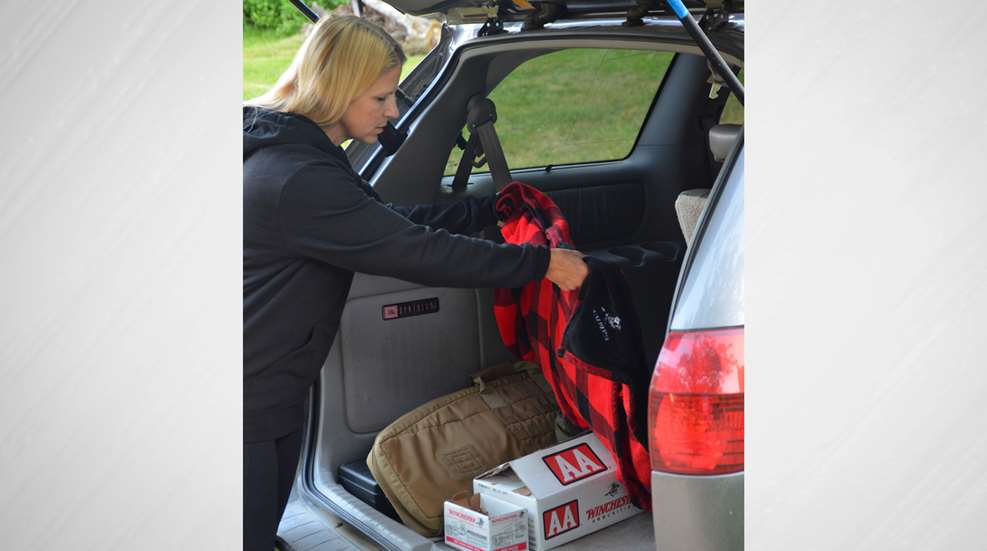 Becky Yackley Loading Van Lede 2